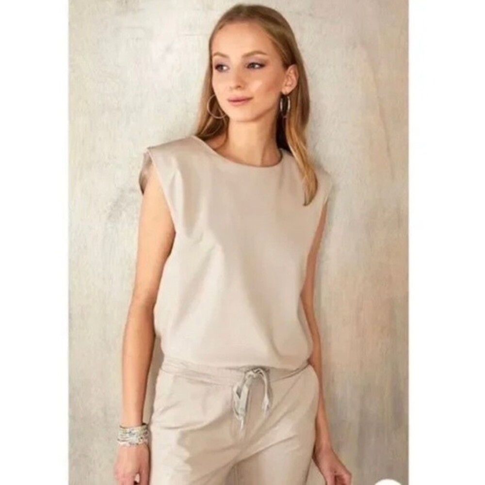 NWT Venti6 Faux Leather Muscle Tee